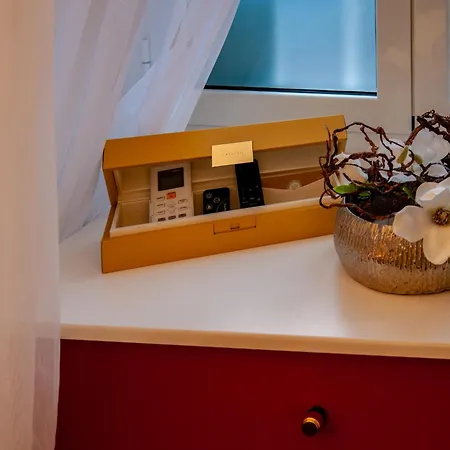 Tacco 12 Apartment